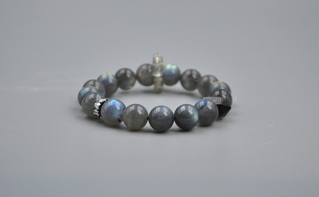 Mystic Moonlight Bracelet – Gray Moonstone Matrix · Moonlit Gradient