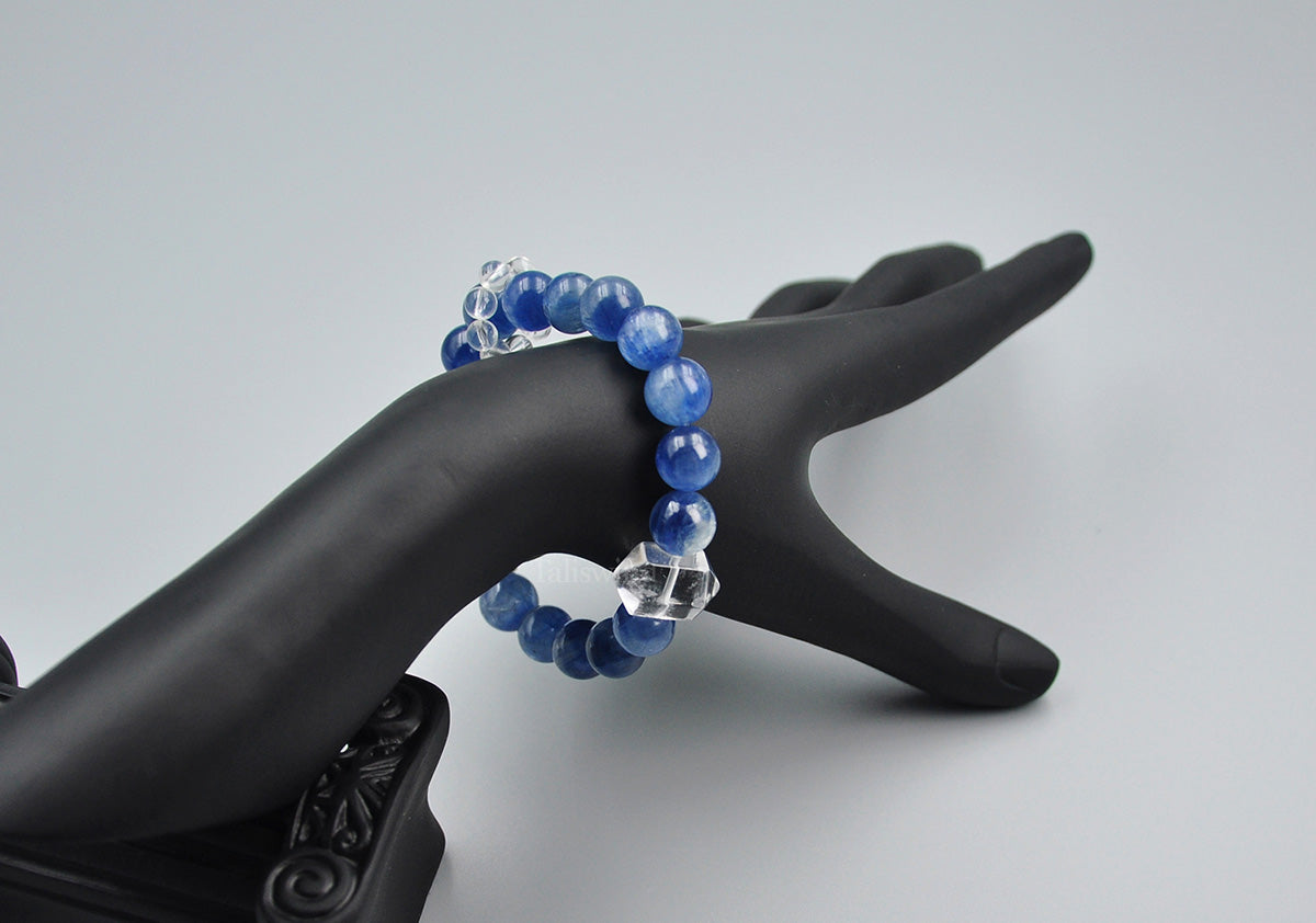 Clarity & Alignment Bracelet – Kyanite with Clear Quartz Ring & Double-Terminated Point